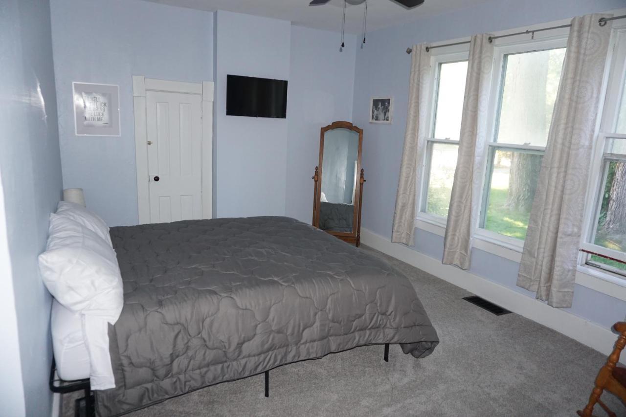 Charlevoix House - The Northside Bed & Breakfast Dış mekan fotoğraf